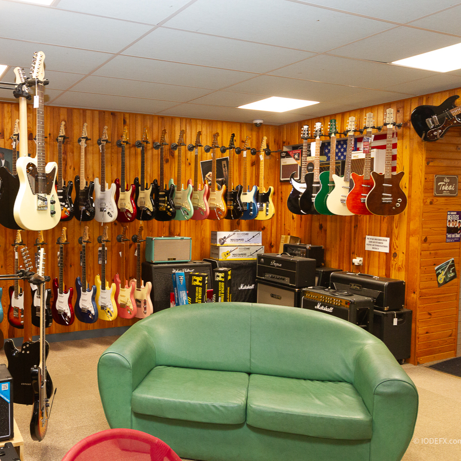 Custom guitar shop